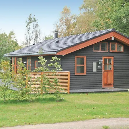 Holiday 18 Ferienhaus *