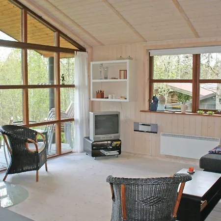Feriehus Holiday 18 *